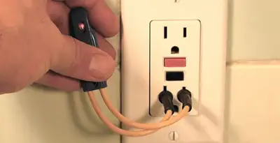 gfci circuits service testing ground fault circuit interrupter outlet to ensure electrical protection in Dallas, TX