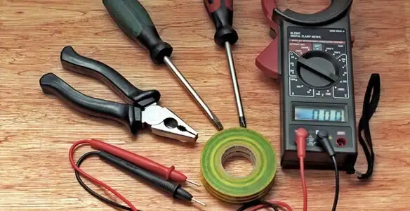 Home electrical inspection using professional testing and diagnostic tools in Dallas, TX